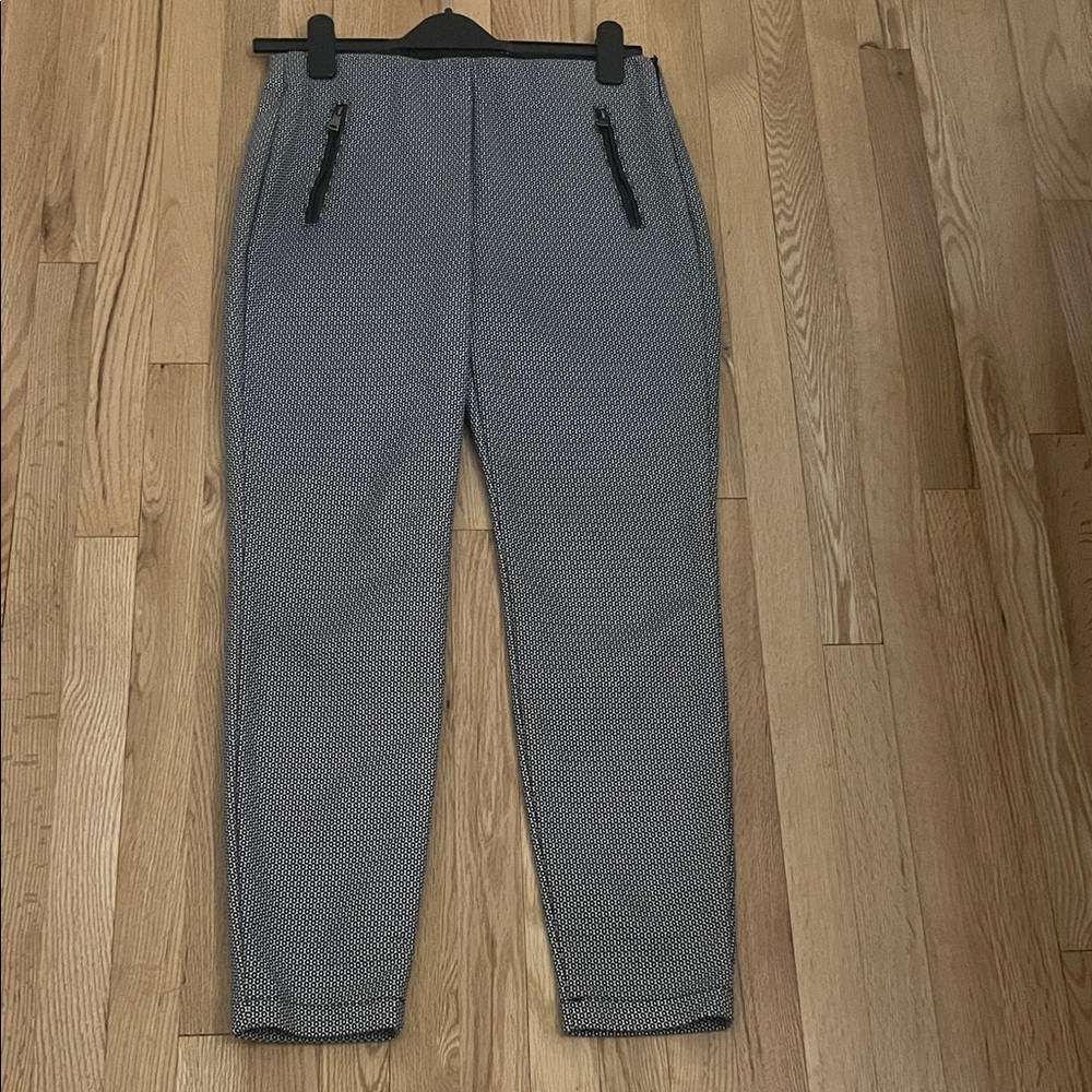 Elegant Women's Gray Pants